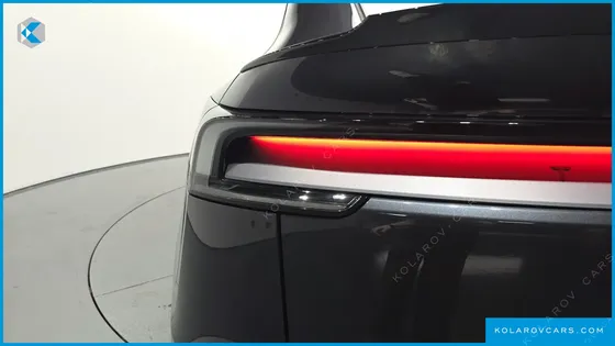TESLA MODEL Y L LONG RANGE AWD