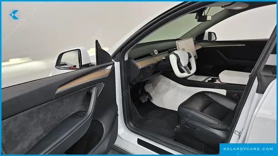 TESLA MODEL Y RWD
