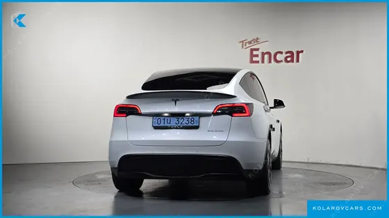 TESLA MODEL Y LONG RANGE AWD