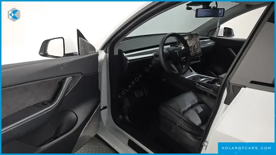 TESLA MODEL Y LONG RANGE AWD