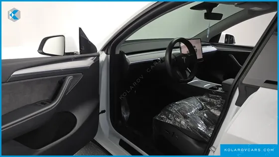 TESLA MODEL Y RWD