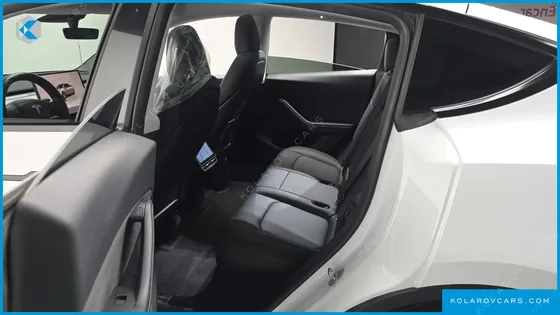TESLA MODEL Y RWD