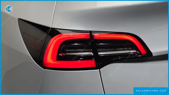 TESLA MODEL Y RWD