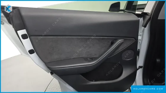TESLA MODEL Y RWD