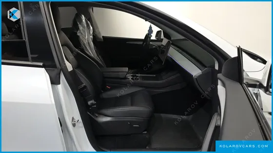 TESLA MODEL Y RWD