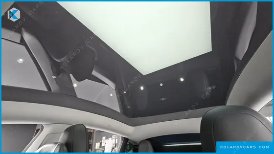 TESLA MODEL Y STANDARD RANGE RWD
