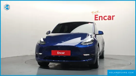 TESLA MODEL Y STANDARD RANGE RWD