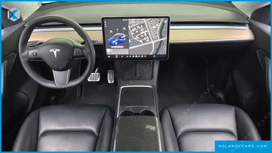 TESLA MODEL Y STANDARD RANGE RWD