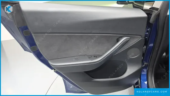 TESLA MODEL Y STANDARD RANGE RWD