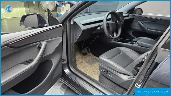 TESLA MODEL Y RWD