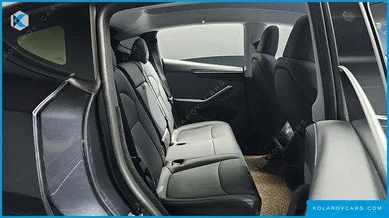 TESLA MODEL Y RWD