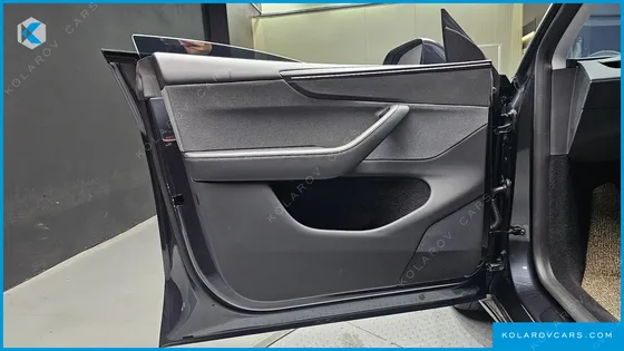 TESLA MODEL Y RWD