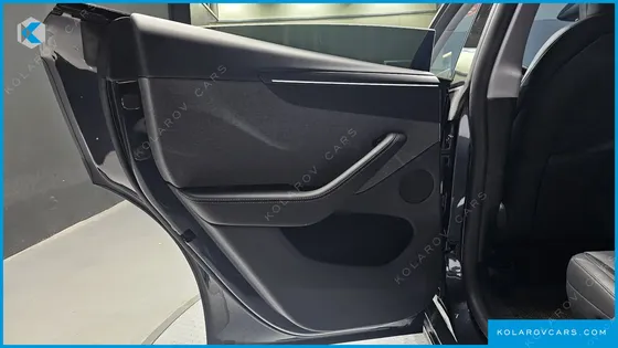 TESLA MODEL Y RWD