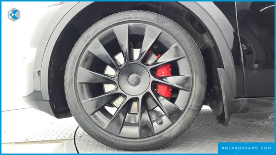 TESLA MODEL Y LONG RANGE AWD