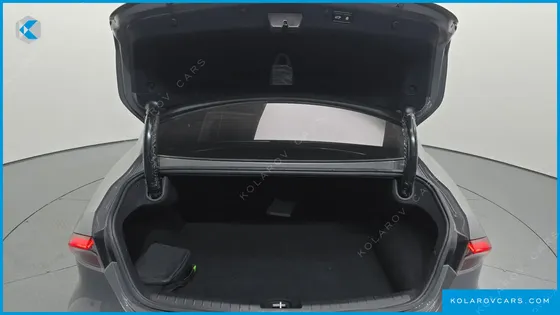 HYUNDAI GRANDEUR PREMIUM