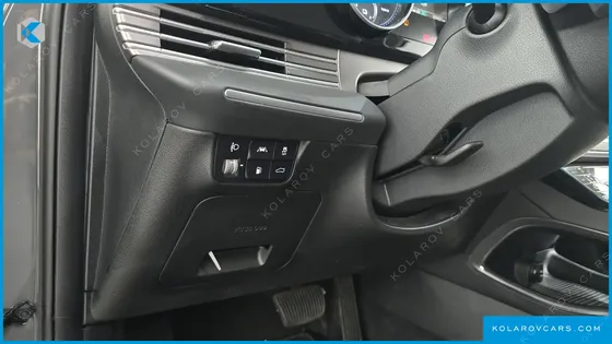 HYUNDAI GRANDEUR PREMIUM
