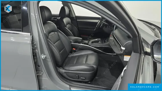 HYUNDAI GRANDEUR PREMIUM