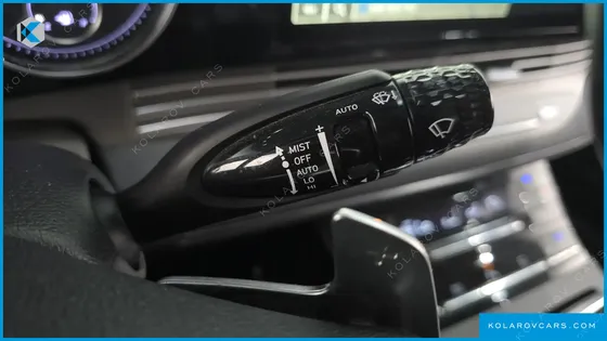 HYUNDAI GRANDEUR PREMIUM
