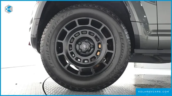 LAND ROVER DEFENDER 110 P635 OCTA EDITION 1