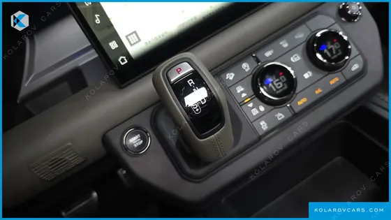 LAND ROVER DEFENDER 110 P635 OCTA EDITION 1