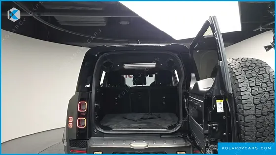LAND ROVER DEFENDER 110 P635 OCTA EDITION 1