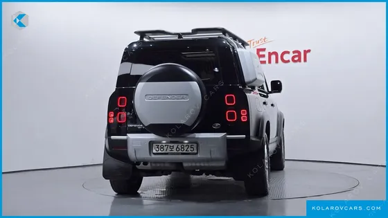 LAND ROVER DEFENDER 110 D240 LAUNCH EDITION