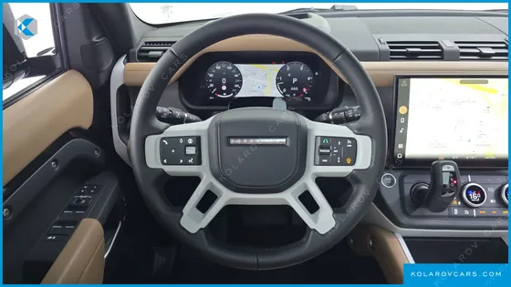 LAND ROVER DEFENDER 110 D300 X-DYNAMIC HSE
