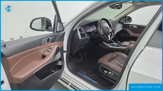 BMW X7 XDRIVE 40D DESIGN PURE EXCELLENCE 7-SEATER