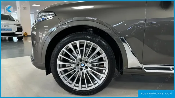 BMW X7 XDRIVE 40I DESIGN PURE EXCELLENCE 6-SEATER
