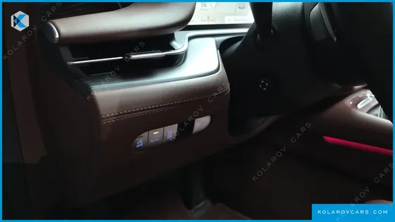 GENESIS G90 GASOLINE 3.5 TURBO AWD