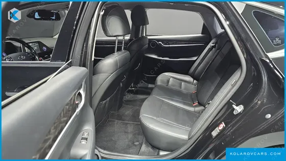 HYUNDAI GRANDEUR 2.4 PREMIUM