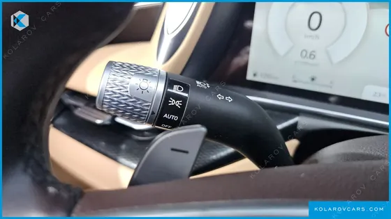 GENESIS G90 GASOLINE 3.5 TURBO 2WD