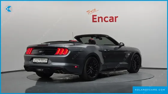 FORD MUSTANG GT CONVERTIBLE