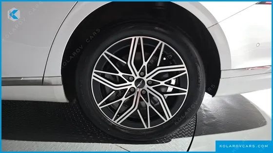 GENESIS G90 GASOLINE 3.5 TURBO AWD