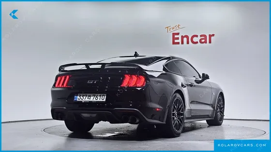 FORD MUSTANG GT COUPE