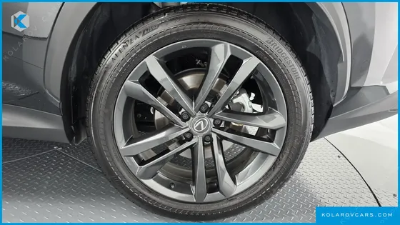 LEXUS NX PREMIUM