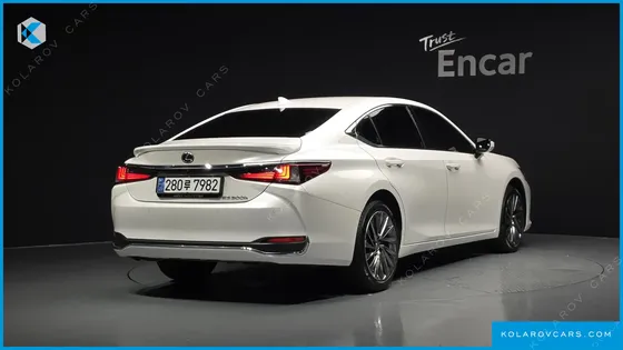 LEXUS ES LUXURY PLUS