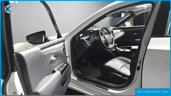 LEXUS ES LUXURY PLUS