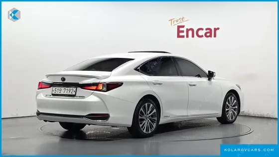 LEXUS ES LUXURY