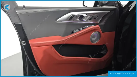 BMW XM 4.4