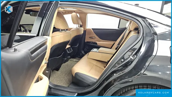 LEXUS ES LUXURY PLUS