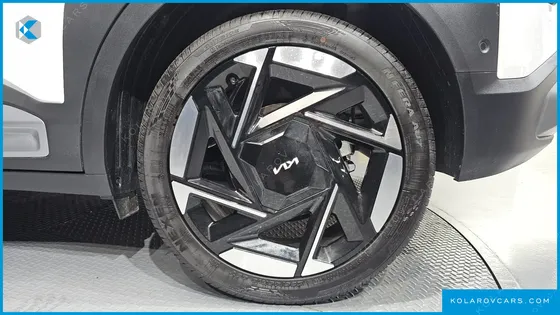 KIA SELTOS GASOLINE 1.6T 2WD