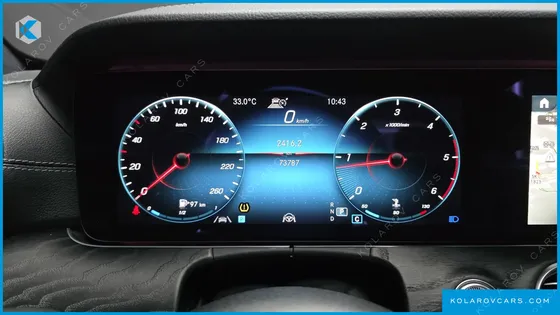 MERCEDES E-CLASS E220D 4MATIC AMG LINE