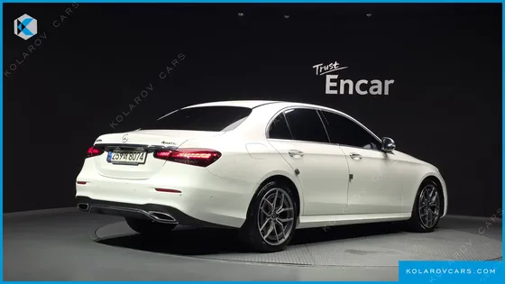 MERCEDES E-CLASS E220D 4MATIC AMG LINE