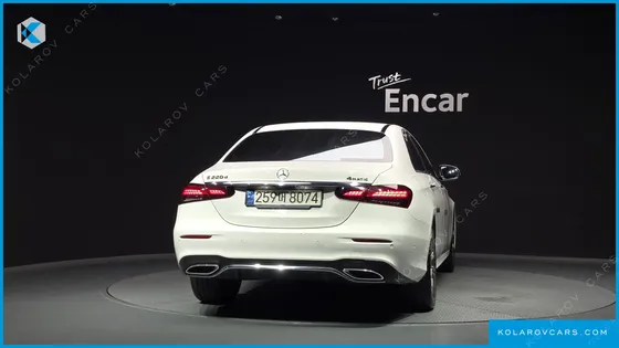 MERCEDES E-CLASS E220D 4MATIC AMG LINE