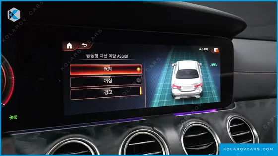 MERCEDES E-CLASS E220D 4MATIC AMG LINE