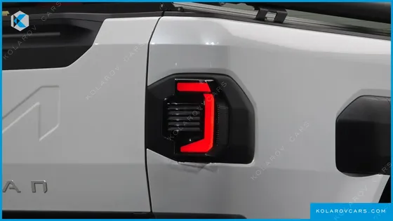 KIA TASMAN 2.5T GASOLINE 2WD