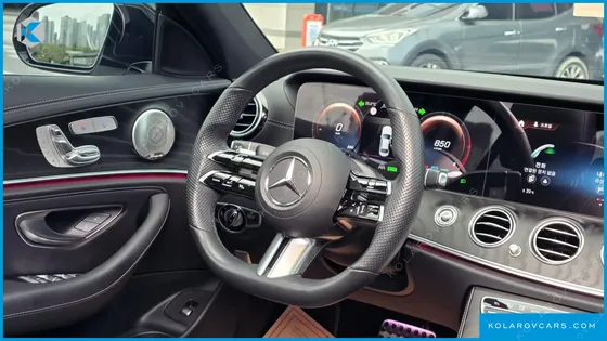 MERCEDES E-CLASS E220D 4MATIC AMG LINE