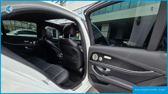 MERCEDES E-CLASS E220D 4MATIC AMG LINE