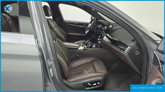 BMW 5 SERIES 530E M SPORT